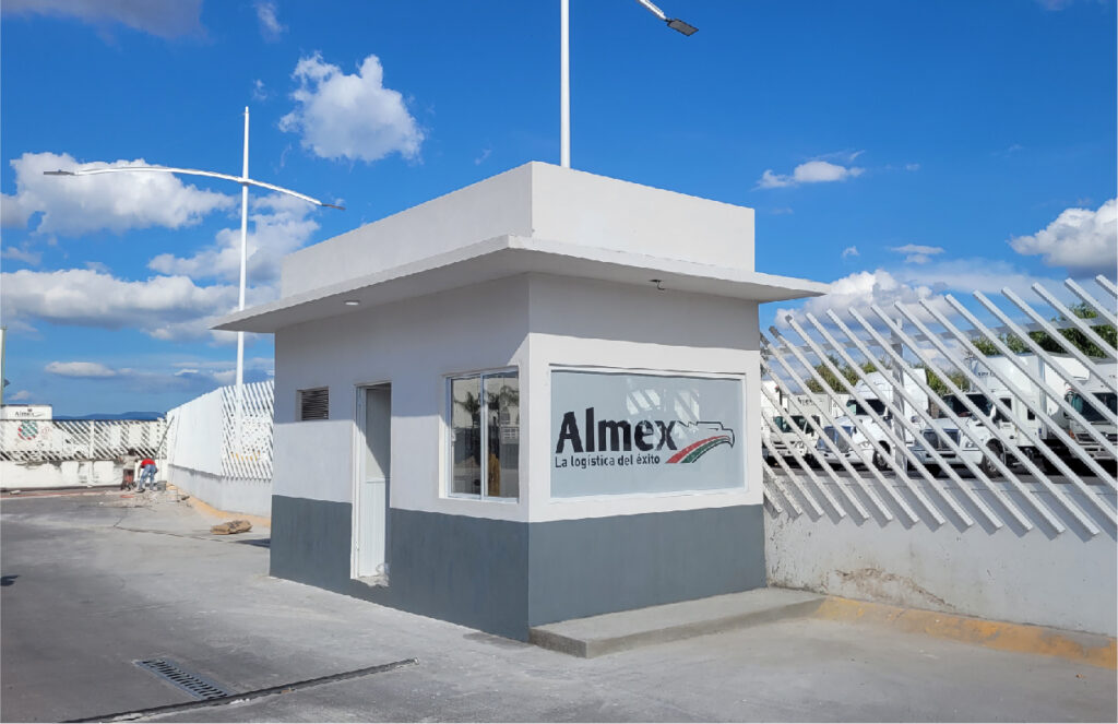 ALMEX - INSTALACION DE VINIL MICROPERFORADO - NAGUAL CREATIVO (2)